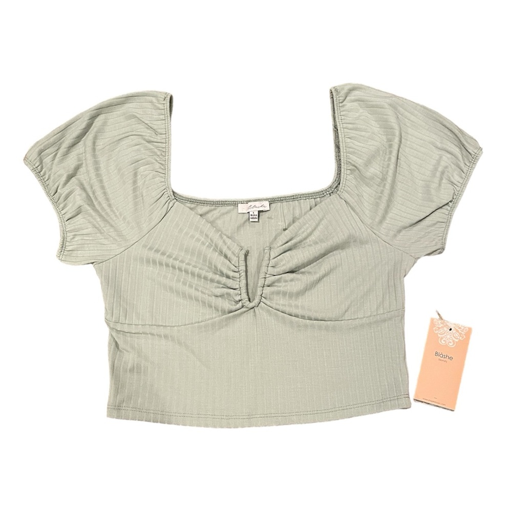 NWT BLASHE green short sleeve crop top